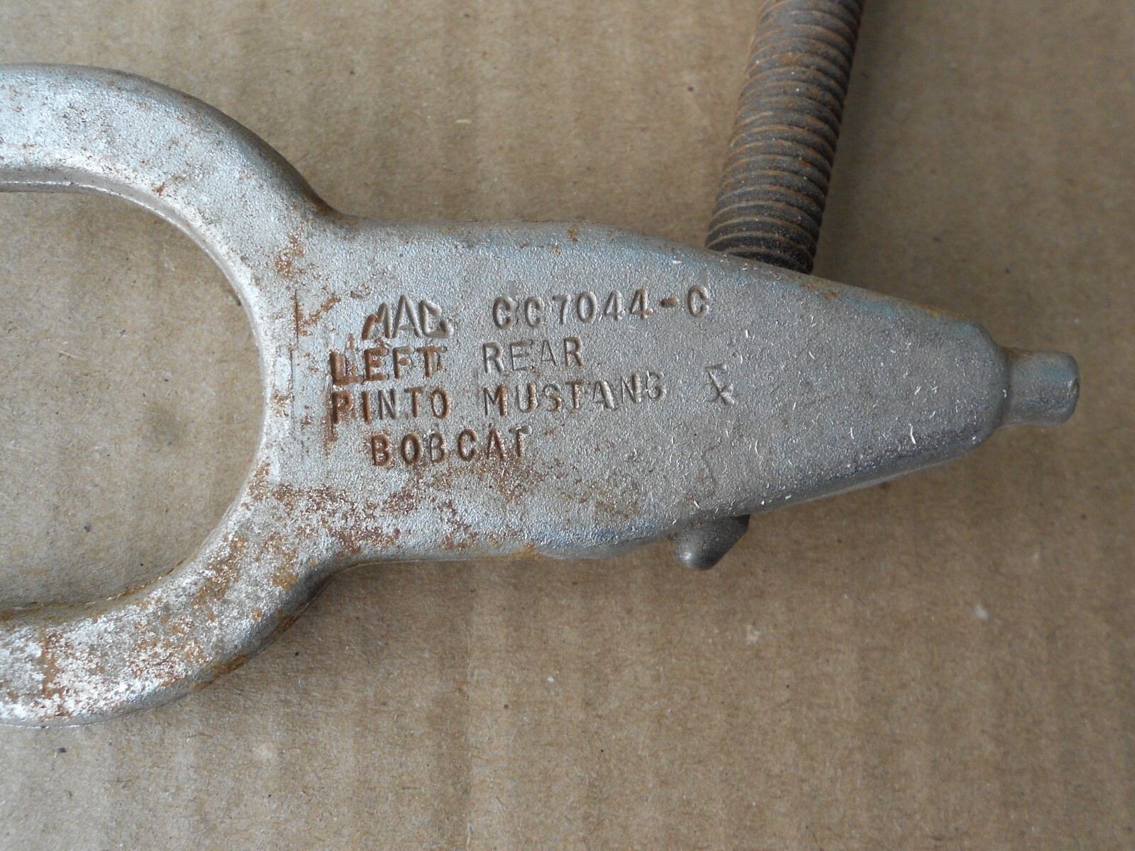Mac Tool CC7044 for Ford Pinto Mustang Mercury Bobcat Rear RH & LH Original