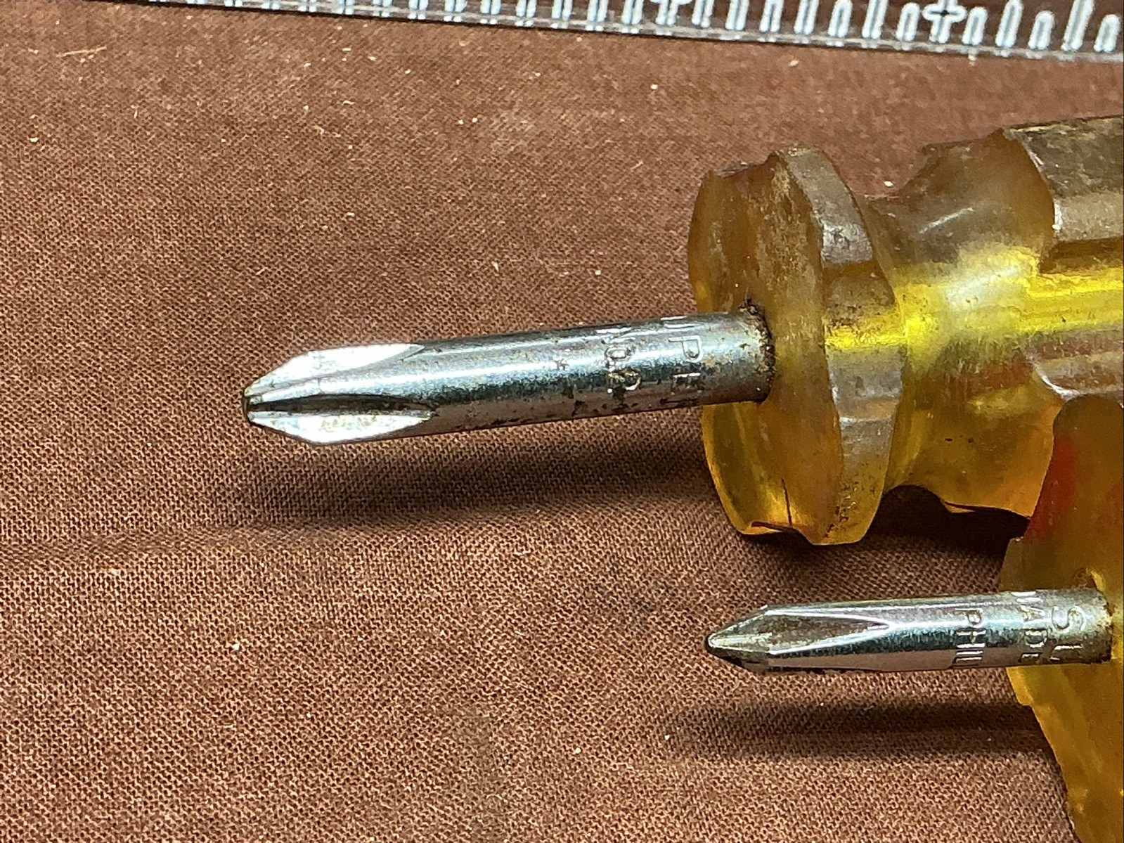 🇺🇸 VTG MAC Tools P211 & P212 Phillips Tip Screwdriver Amber Red Stubby