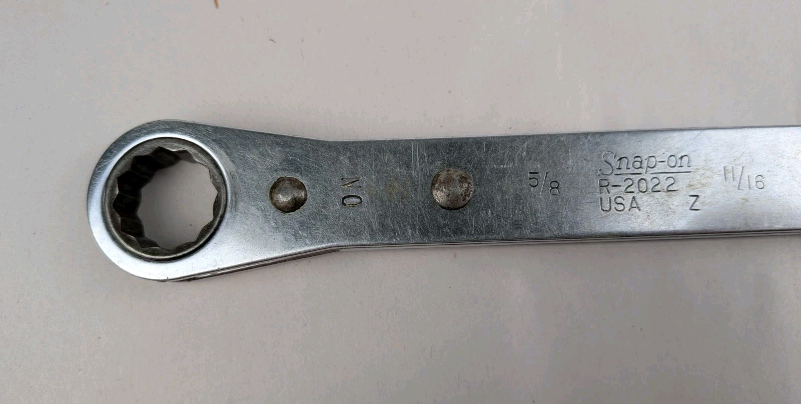 Snap-on R-2022 5/8″ & 11/16″ 12-Point Double Box Ratcheting Wrench USA Tool