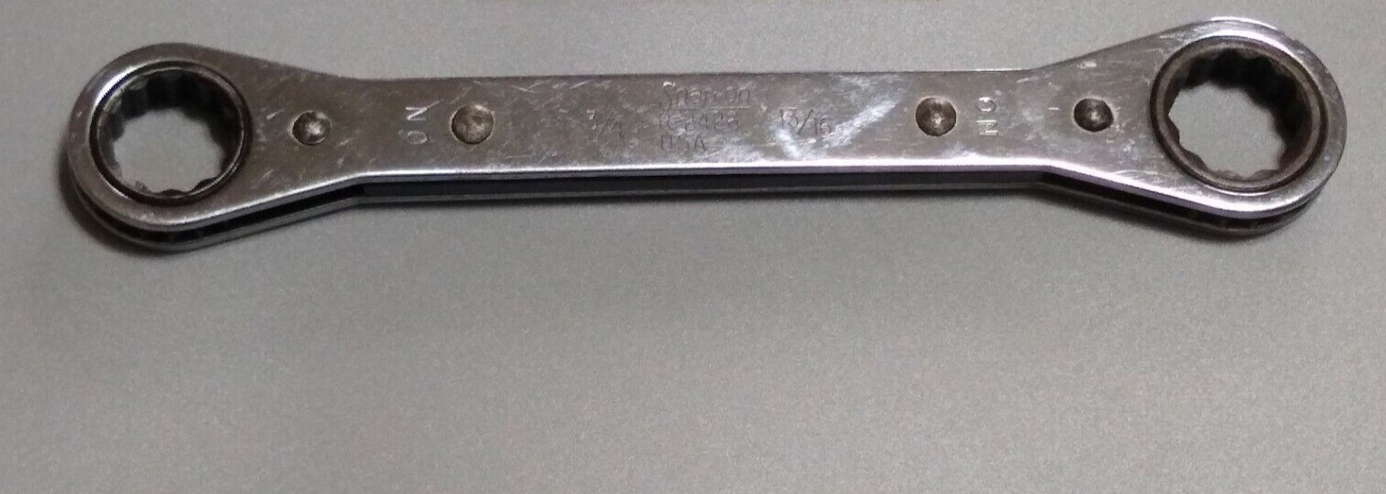 R-2426/A, 3/4″ X 13/16″ Box – End Ratcheting Wrench, 8.6″ Long, 12 Point.