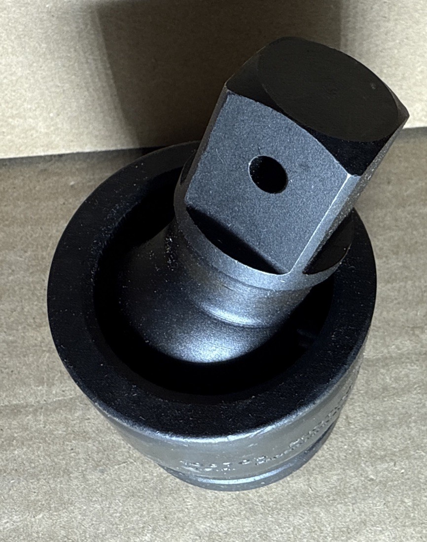Proto 1″ Drive Universal Joint Swivel Impact 4-1/2″ OAL J10670A NEW