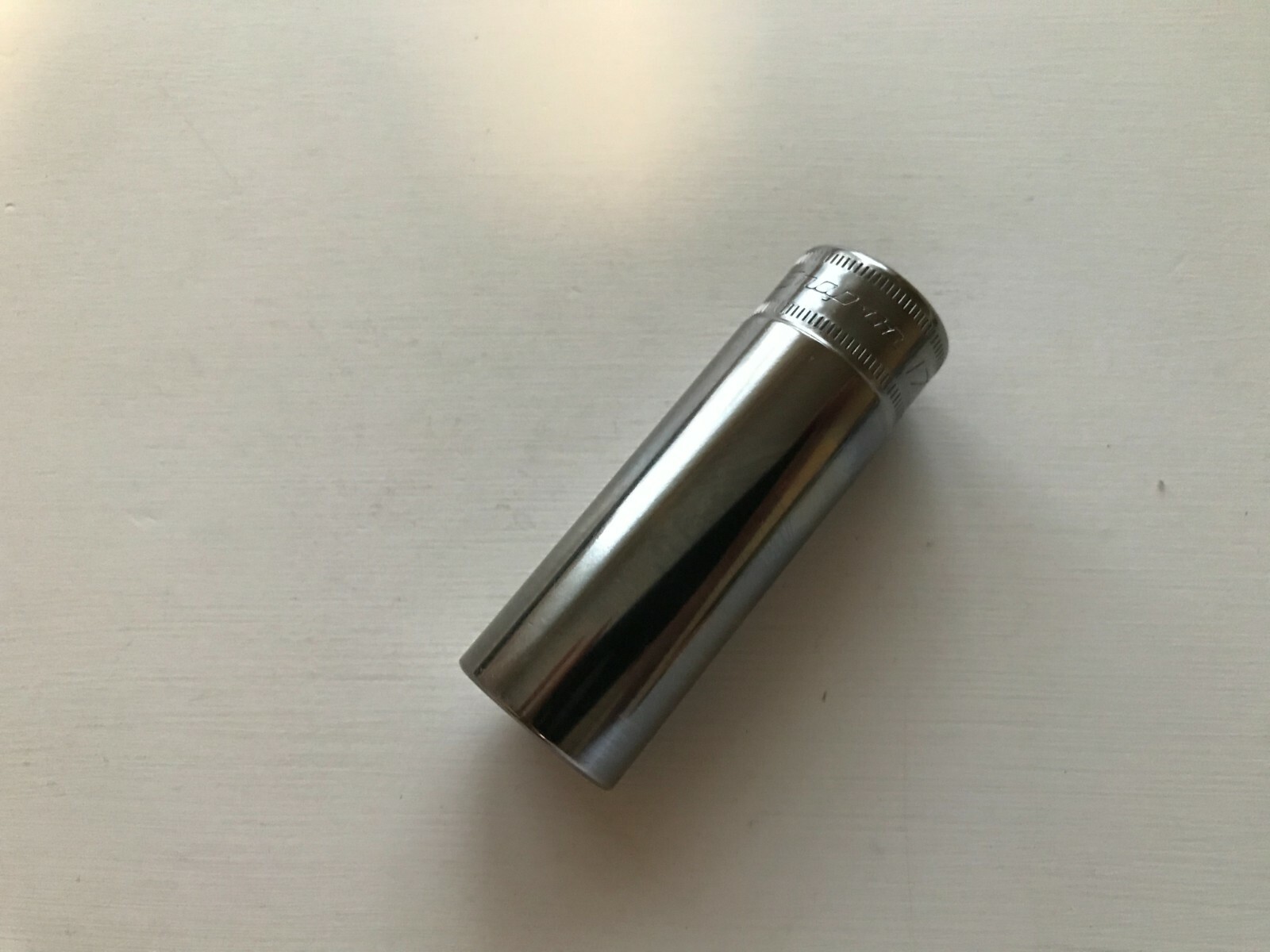 Snap-On Tools USA NEW 3/8″ Drive 6pt 17mm Metric Deep Chrome Socket SFSM17
