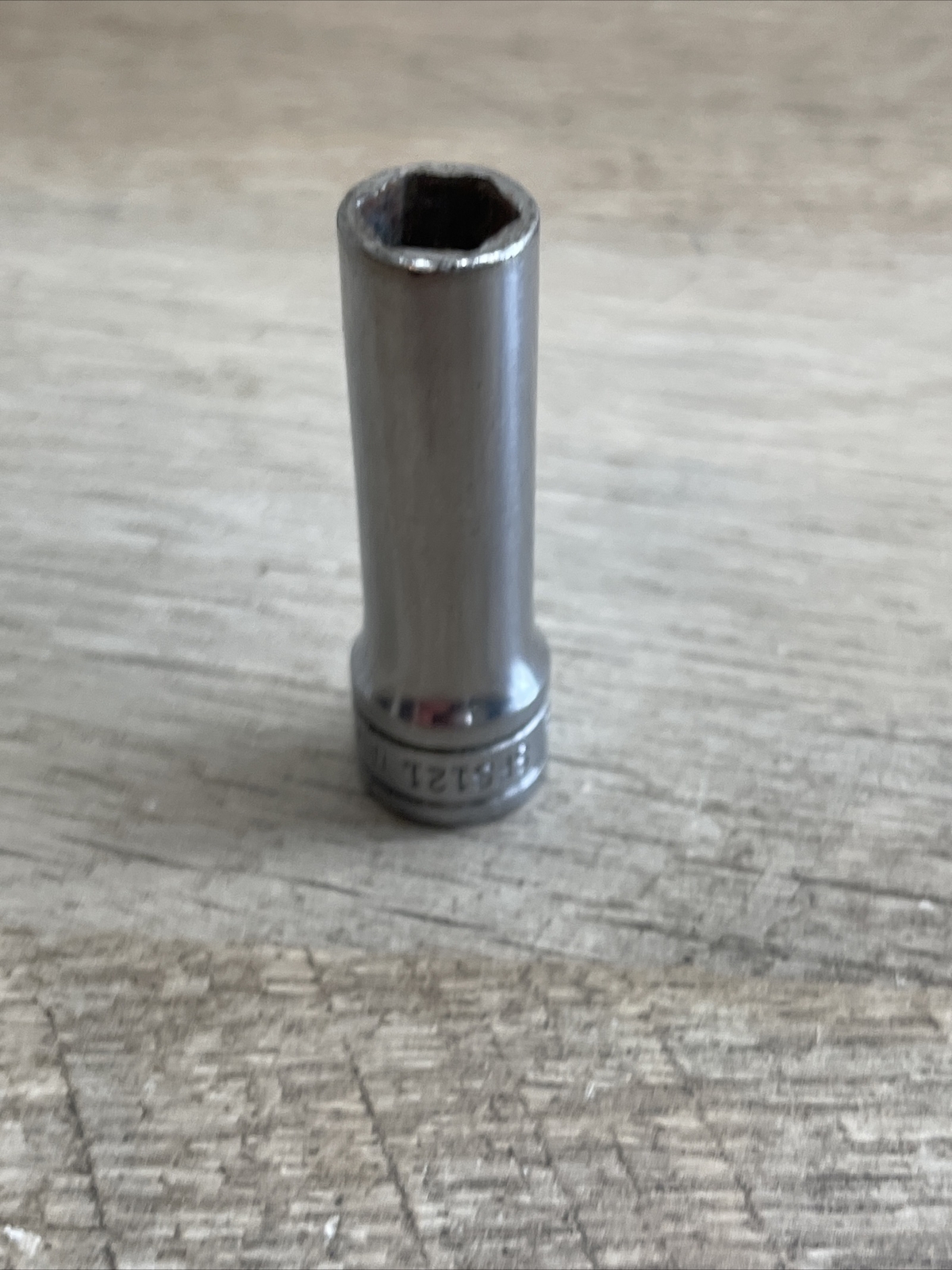 1982 SNAP ON SFS121 3/8″ Drive 12-Point SAE 3/8″ Flank Drive Deep Socket