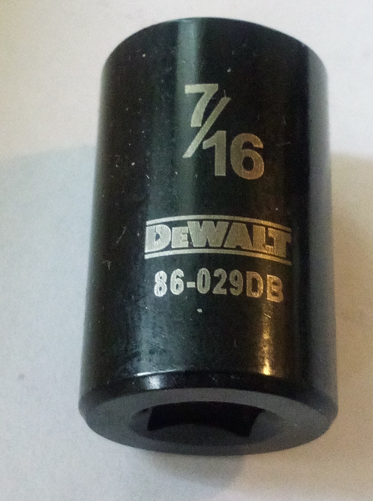 DeWalt 7/16″ x 1/4″ Dr SAE Black Chrome Socket  86-029DB – 6 Pt Free Shipping