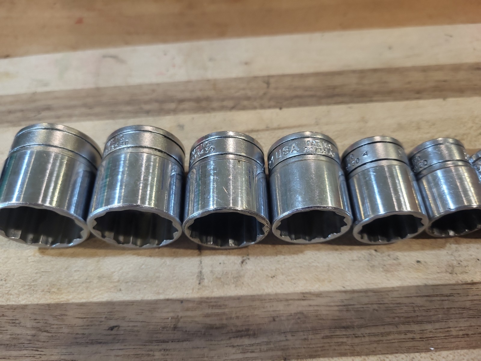 Snap On 211FY 11 Pc. 3/8″ Dr 12 Pt. SAE Shallow Socket Set 1/4″-7/8″ F081-F281