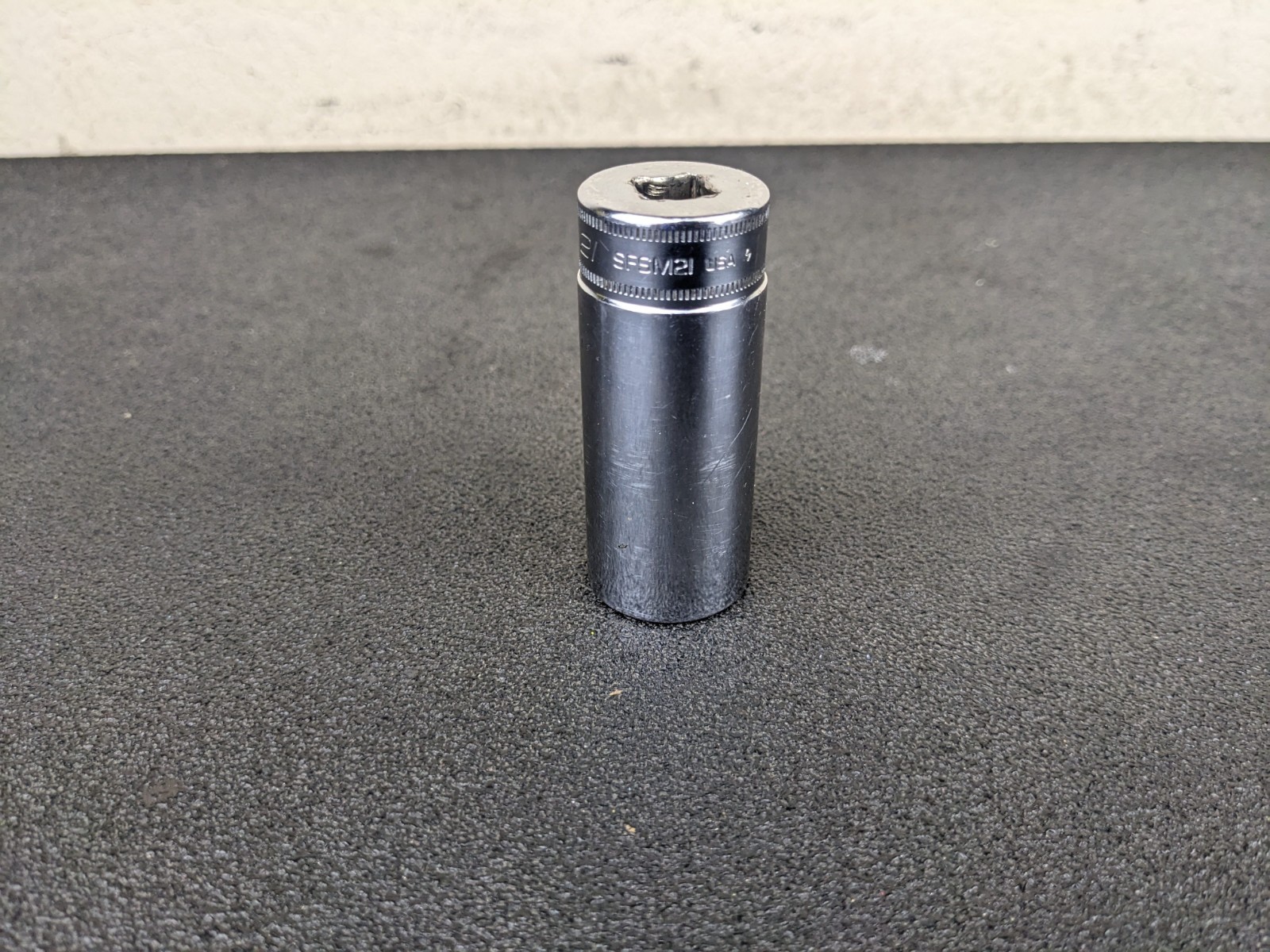 #bo423 Snap on Tools SFSM21 21mm Metric Drive Deep Socket 3/8″ Drive 6 Point USA