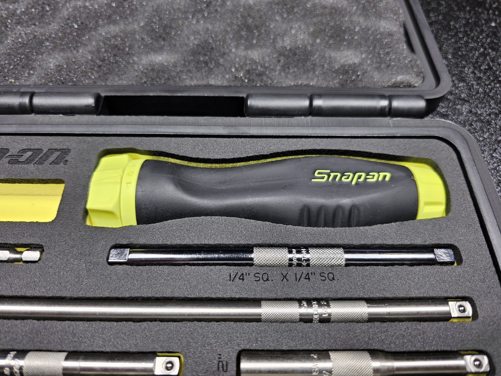 Snap-on Tools NEW HI-VIS YELLOW Ratcheting Screwdriver Master Set SGDMRC44FHV