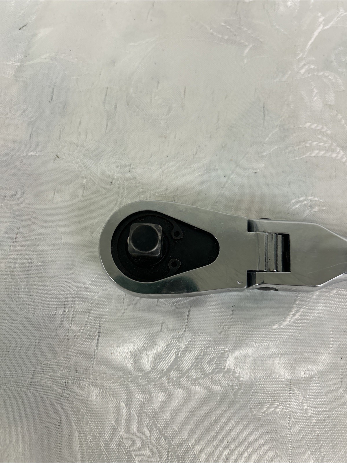 Gearwrench 1/2″ Drive 84-Tooth Locking Flex Head Teardrop Ratchet 17″ Part 81306