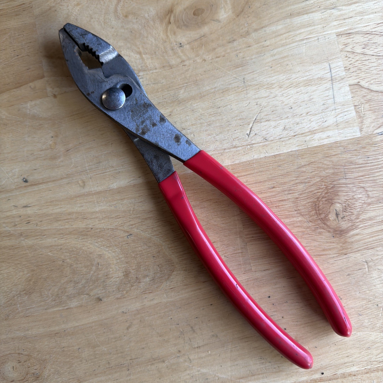 Mac Tools 10″ Adjustable Slip Joint Pliers Red Handle P301950 READ!