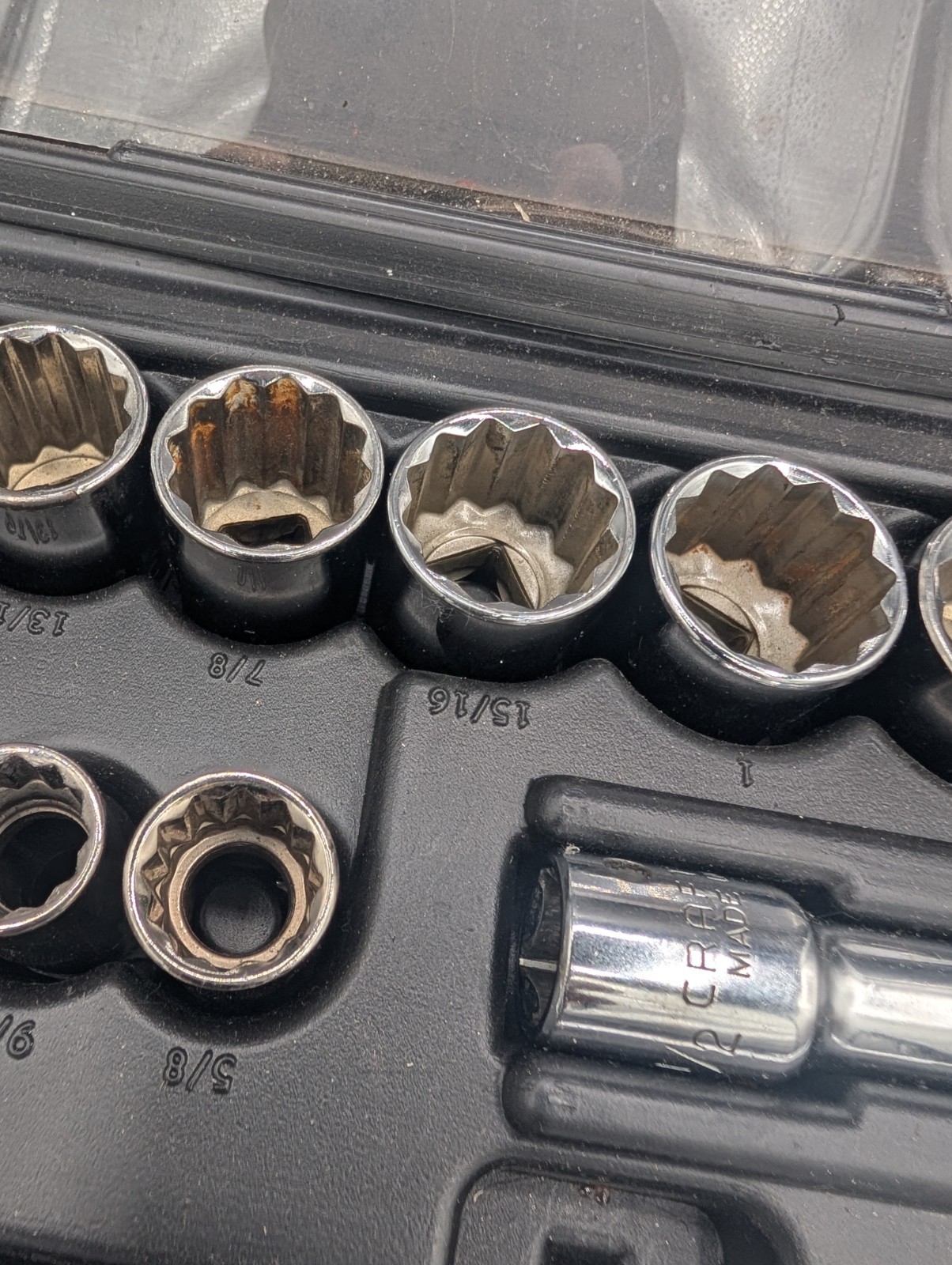 Craftsman 17Pc 1/2″ Drive Ratchet Socket Set Vtg 34830 USA – Read Description