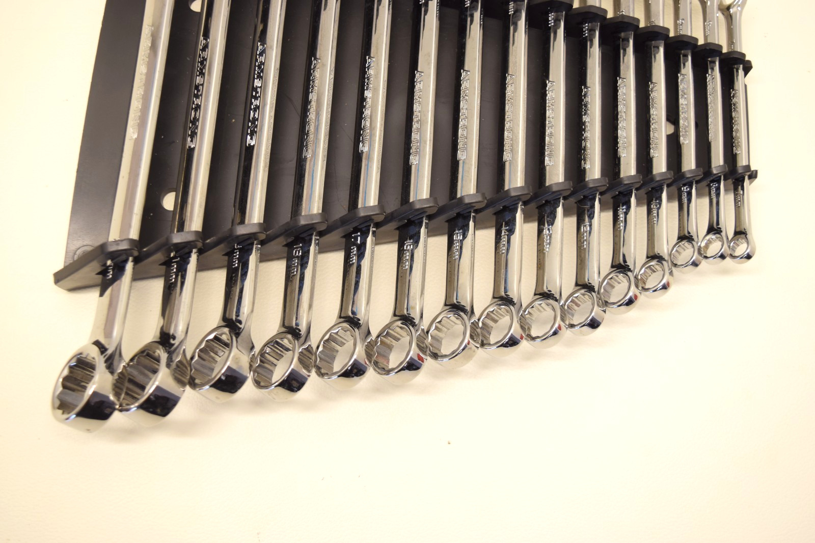 Armstrong Tools 15 Piece 12-Point Metric Combo Wrench Set 7-19mm & 21-22mm NEW