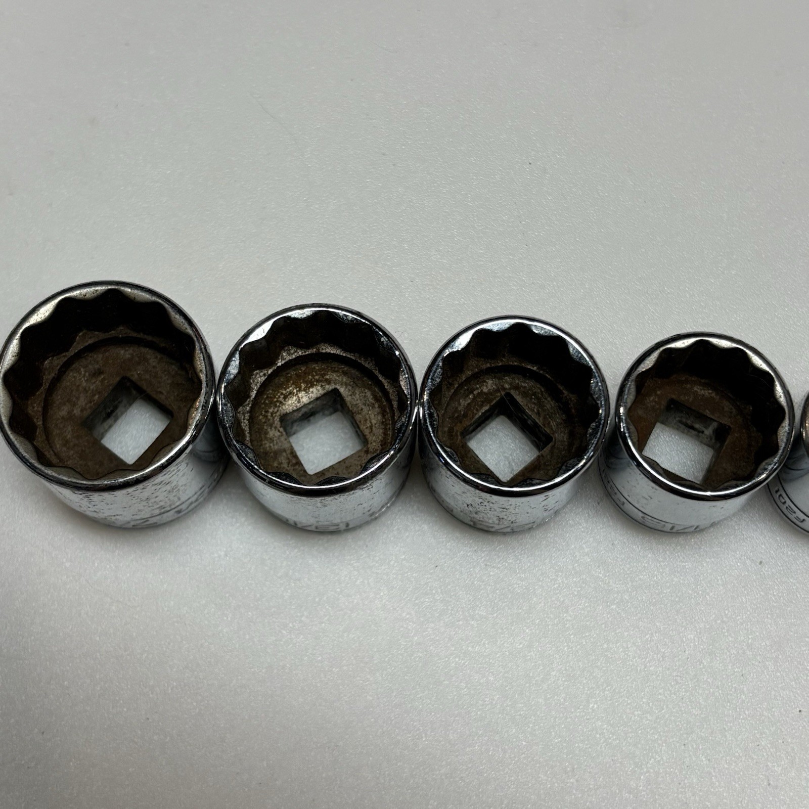 Snap On 12Pc 3/8 Drive 12Pt SAE Socket Set