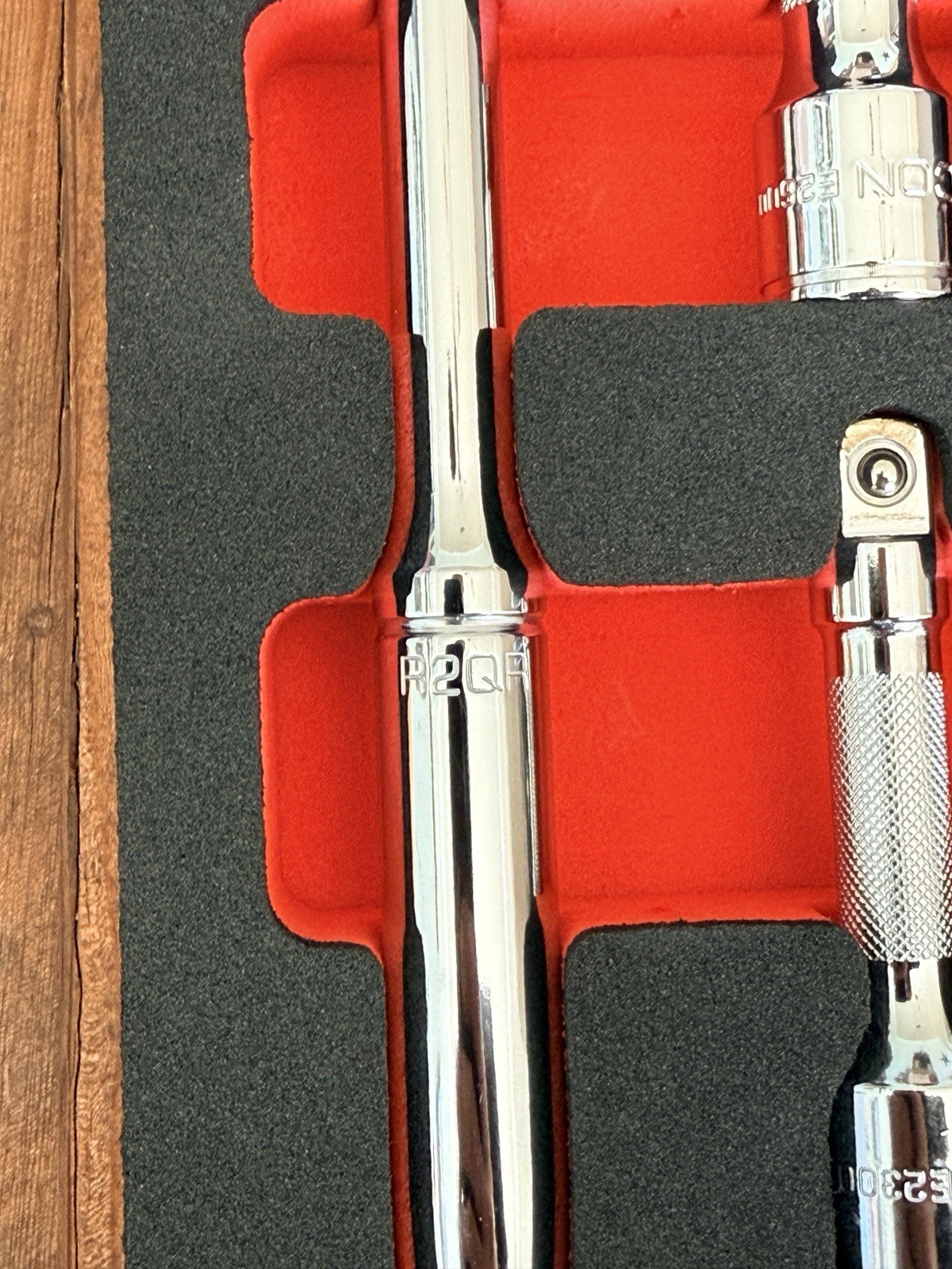 ICON Professional 3/8” Drive Ratchet/ 3″ & 6″ extensions/ Swivel / adapters