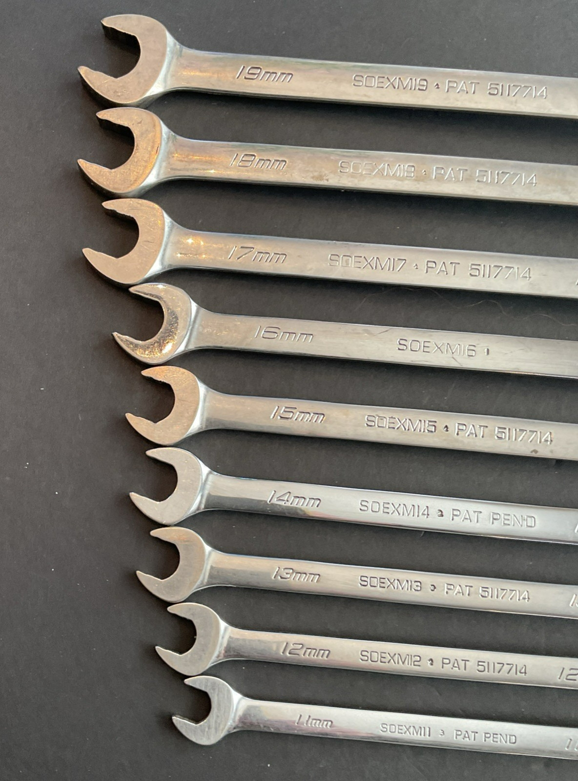 Snap On SOEXM 12-Point Metric Flank Drive Wrench Set 9 Pieces 11MM Thru 19MM