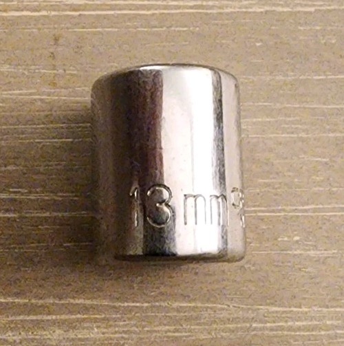 Craftsman USA 13mm Socket 6 Point 1/4″ Drive ( No Stamped Catalog Number)