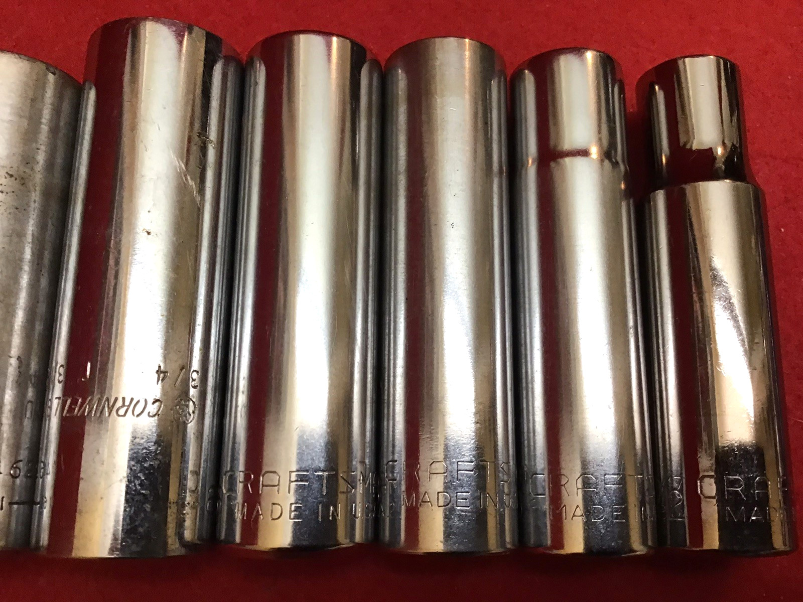 CRAFTSMAN USA 1/2” DR. 1/2” To 1 1/4” DEEP SOCKET SET. 12 POINT -CHROME – USED