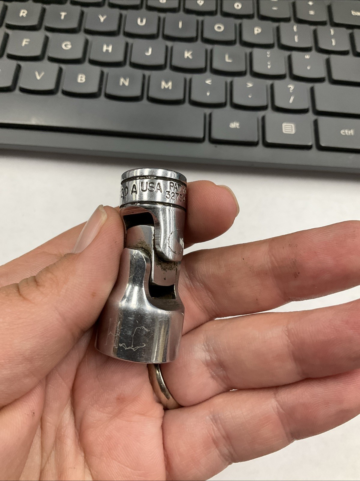 Snap-on FS20A 3/8″ Drive 5/8″ 6 Pt. Universal Swivel Socket Chrome 240506