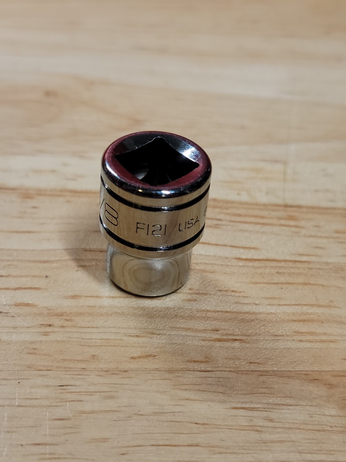 Snap-on Tools F121 3/8″ SAE 3/8” Drive 12-Point Shallow Chrome Socket USA