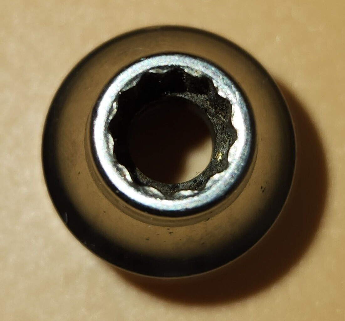Snap-on F081 3/8″ Drive 1/4″ 12 Point Shallow Socket USA SAE