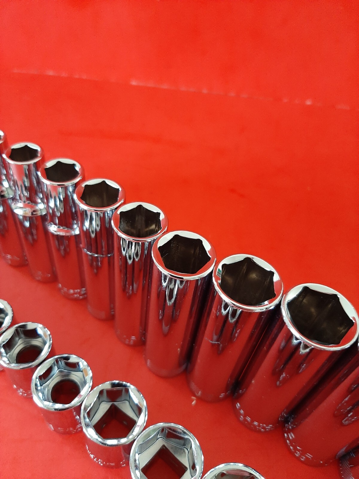 New Craftsman 32 Piece Shallow & Deep 3/8″ Drive Metric 6 Point Socket Set