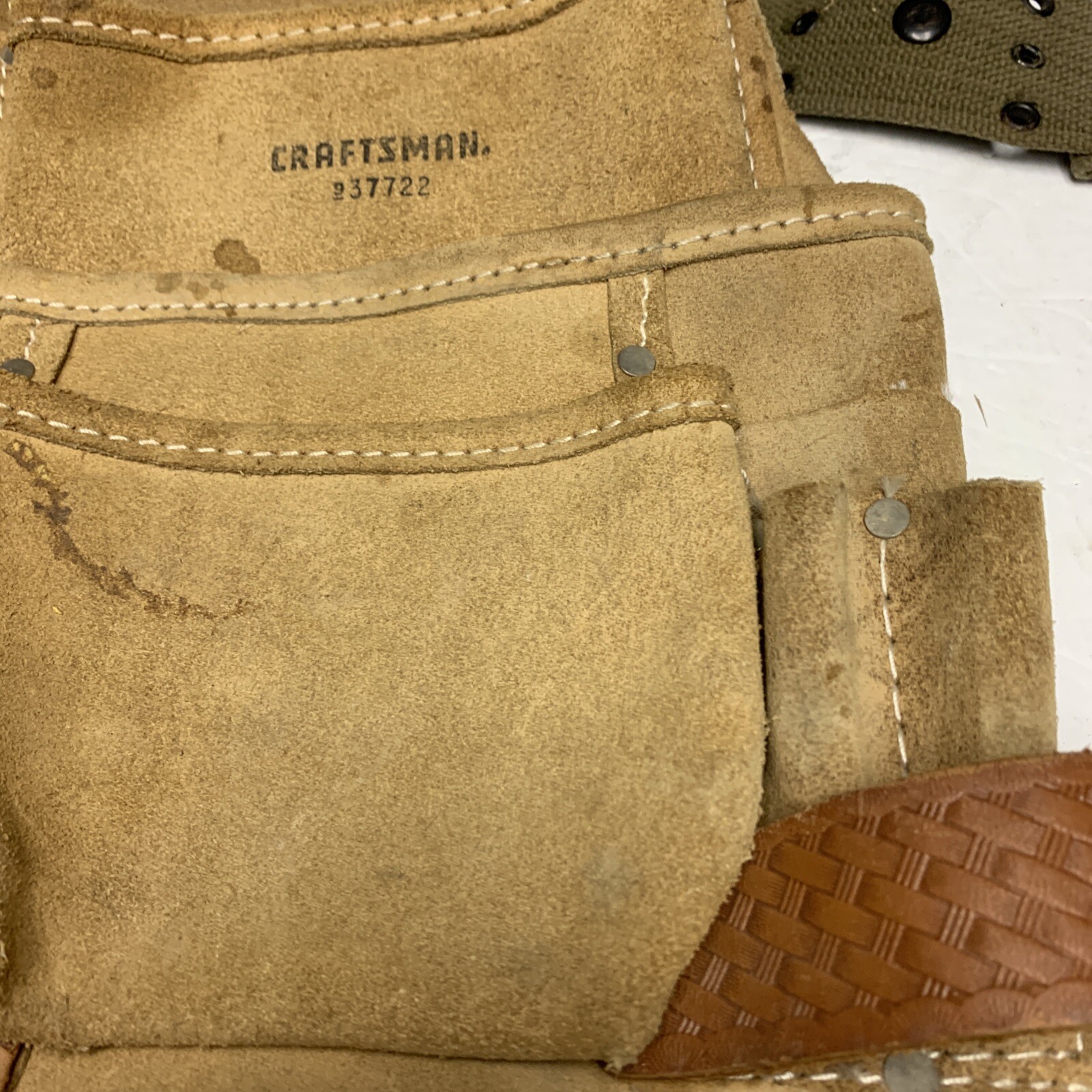 Craftsman Extra-Large Leather Nail /Tool Bag 37722 Leather Belt