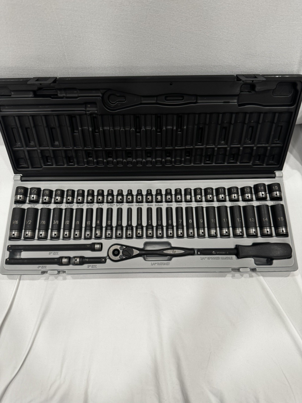 Grey Pneumatic 89653CRD 1/4″ Dr 6 Point 53 Pc Fract & Metric Duo Socket Set New!