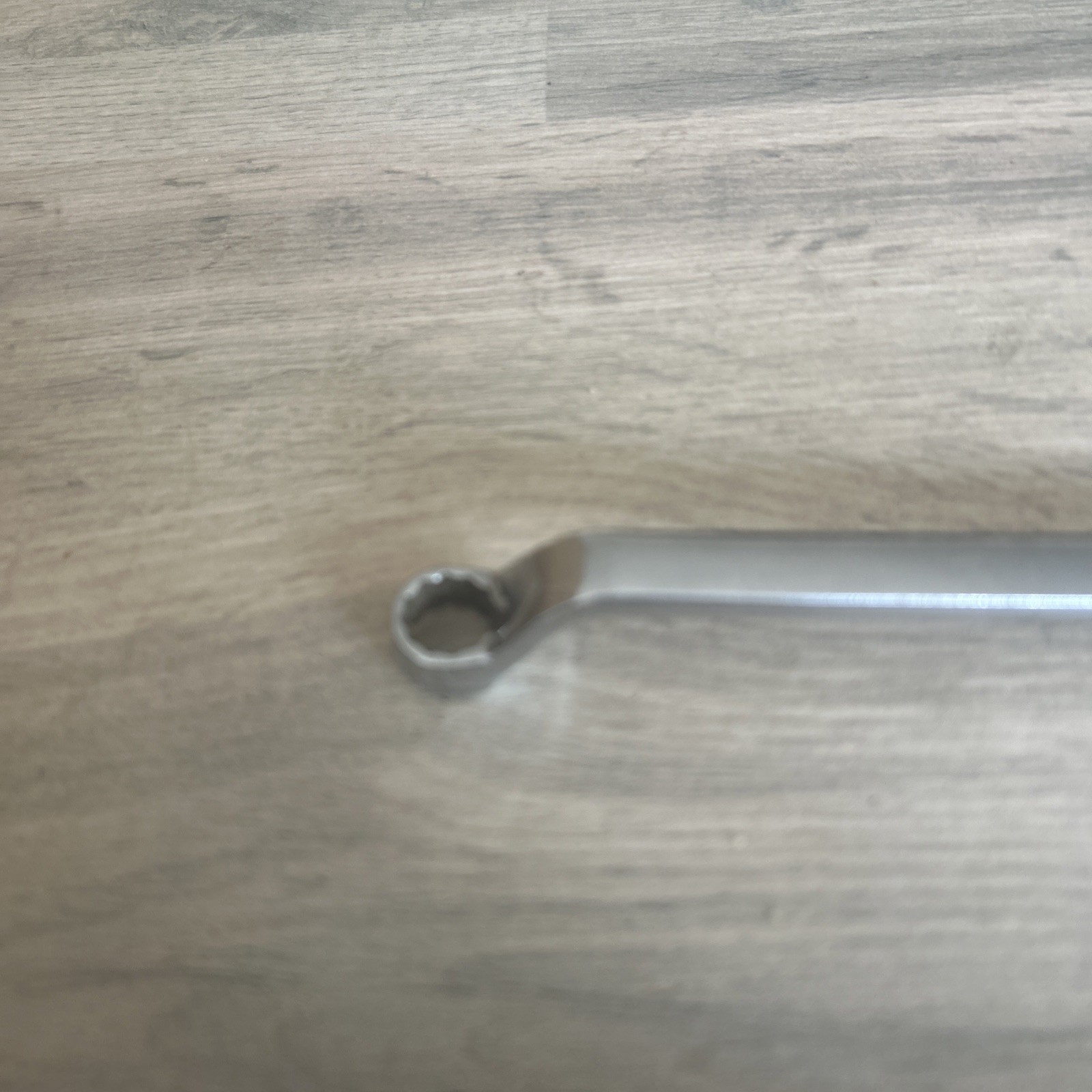 Snap On XOM1011 10mm 11mm Offset Metric Ring Spanner Box End Wrench USA