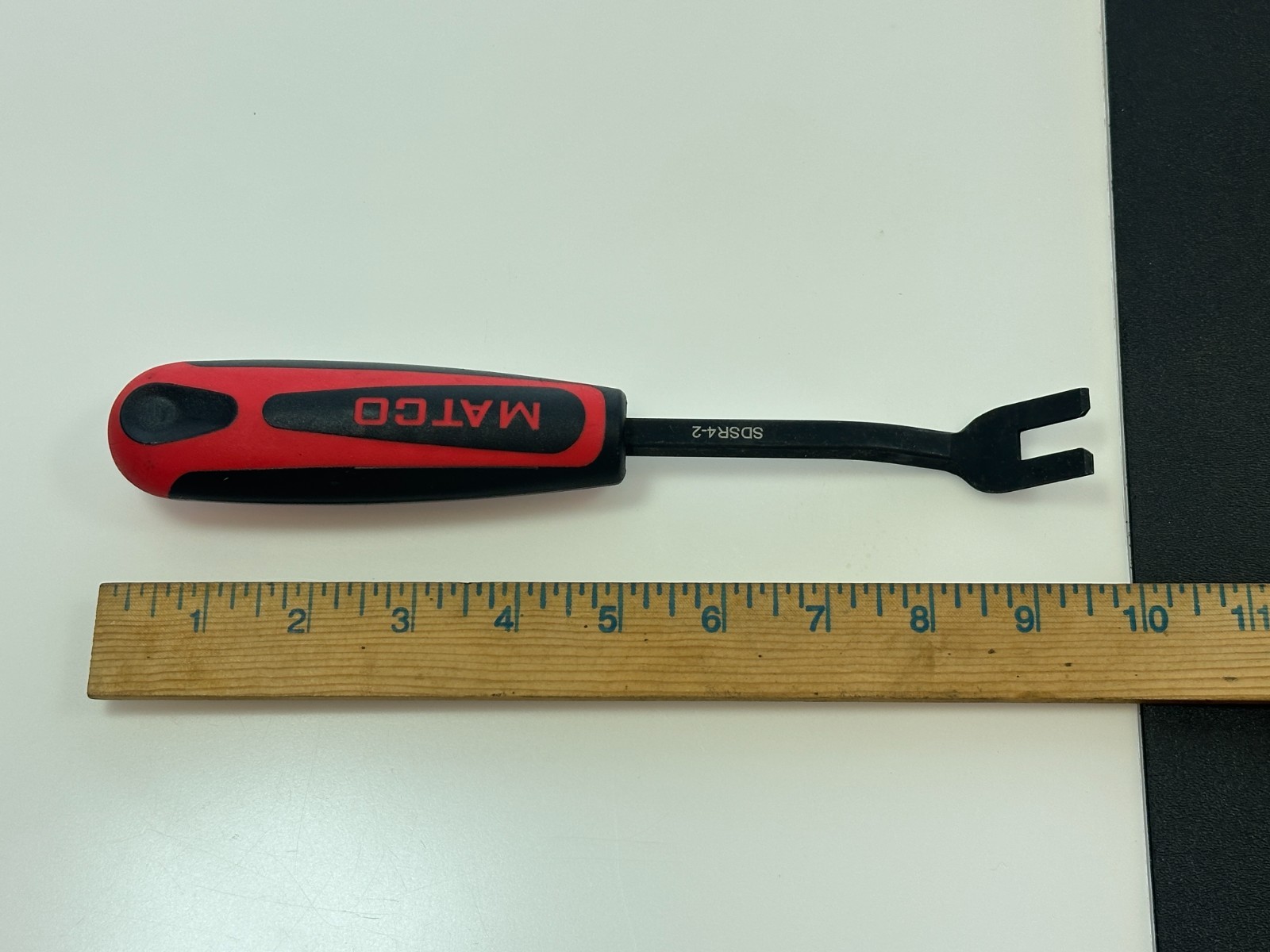 Matco Tools RED/BLACK Comfort Grip Door Panel Trim Service Removal Tool SDSR4-2