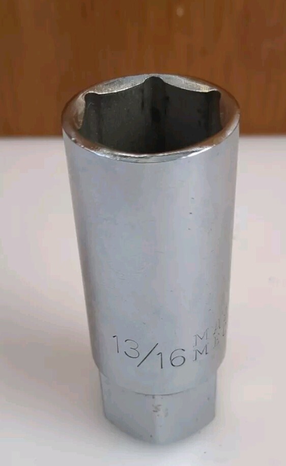 Vintage Master Mechanic M1727 Spark Plug Socket 1/2″ Drive 13/16″ USA