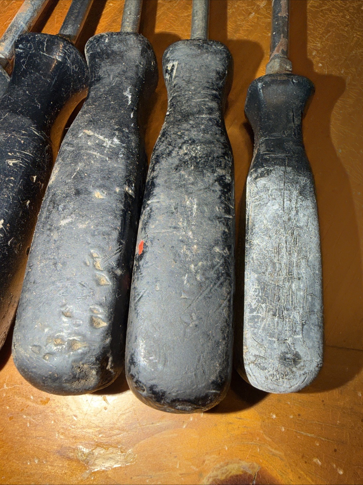 Lot Of 8 Snap On Screwdrivers