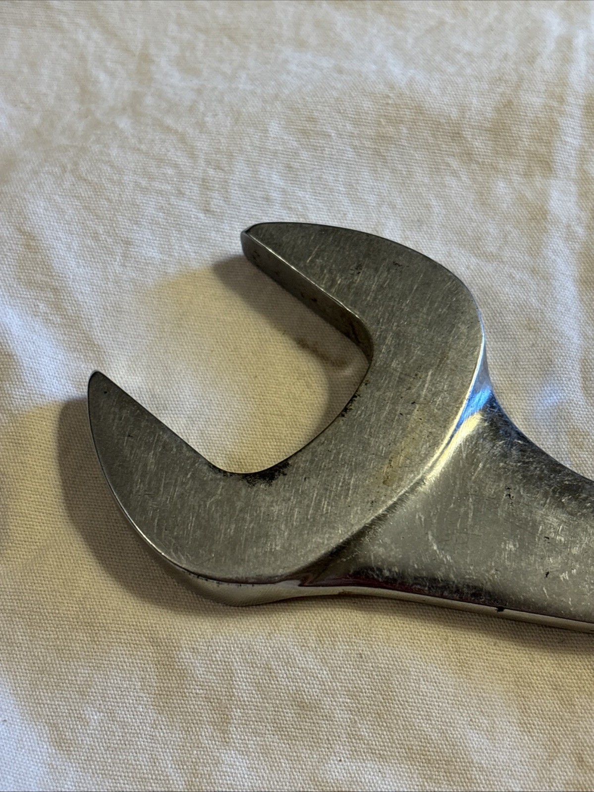 Snap-on USA 1-5/16″ SAE Chrome Four-Way Open-End Angle Head Wrench VS42