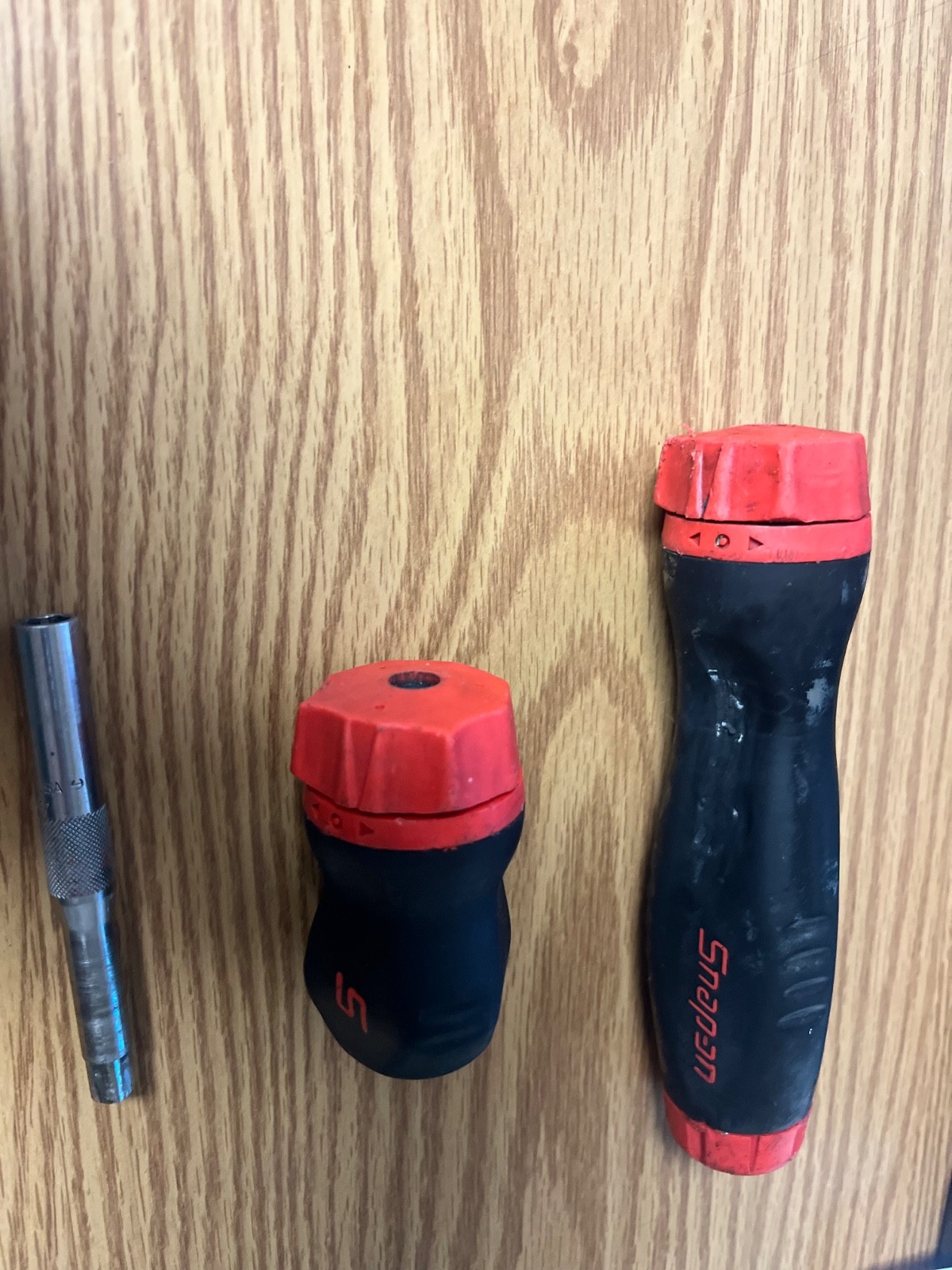 SNAP ON SGDMRC1A & SGDMRC4A – CUSHION GRIP RED & BLACK HANDLES LOC#17A