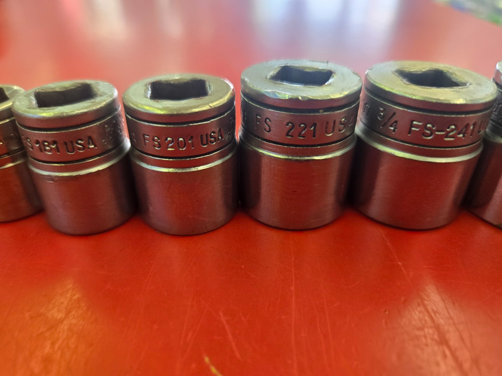 Snap-On USA [FS281-FS081] 11-Pc. 7/8″-1/4″ 3/8″-Drive 6-Point Shallow Socket Set