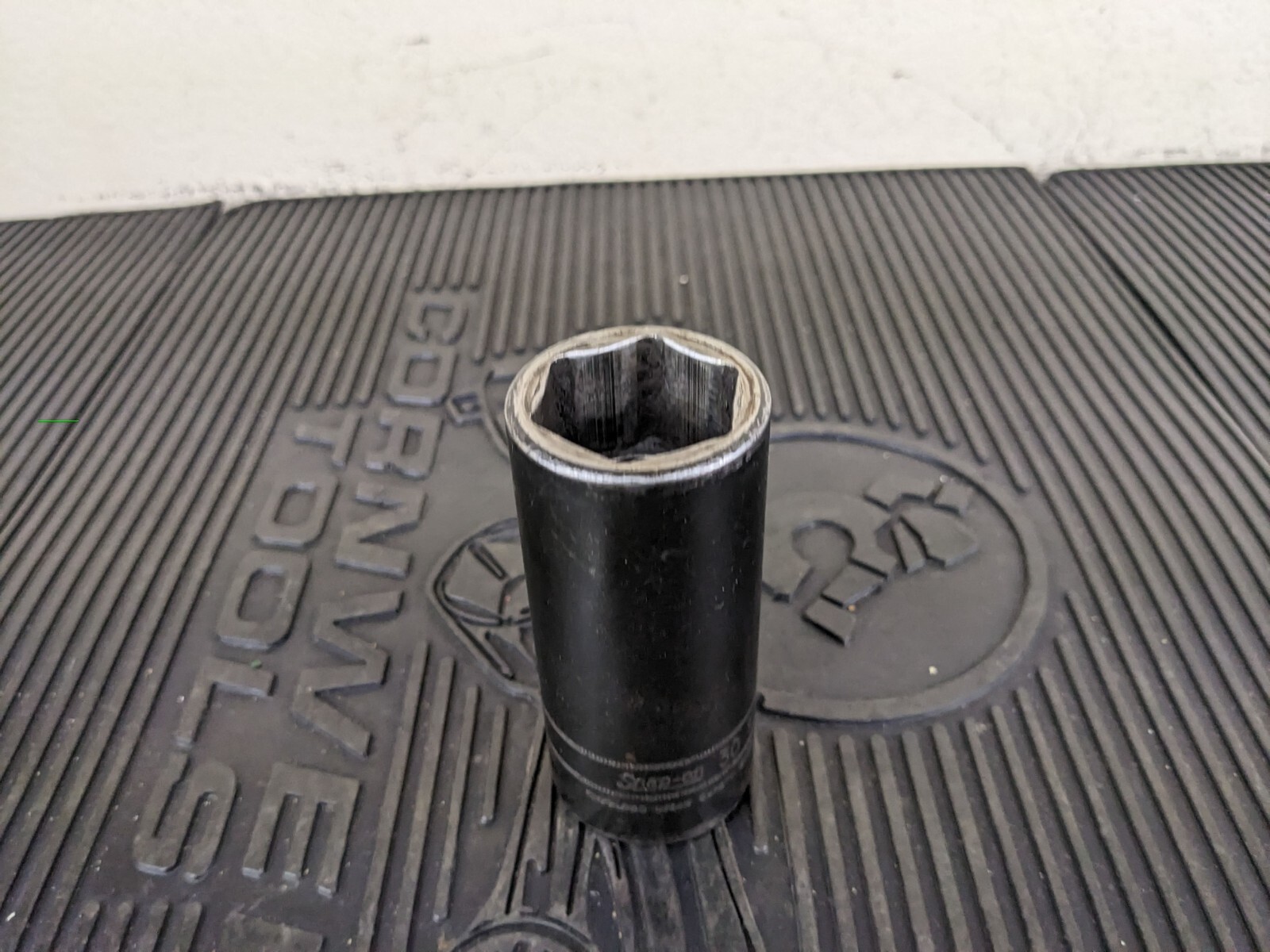 #bj000 Snap-on 1/2 Drive 6pt 30mm deep impact socket SIMM300 flank drive