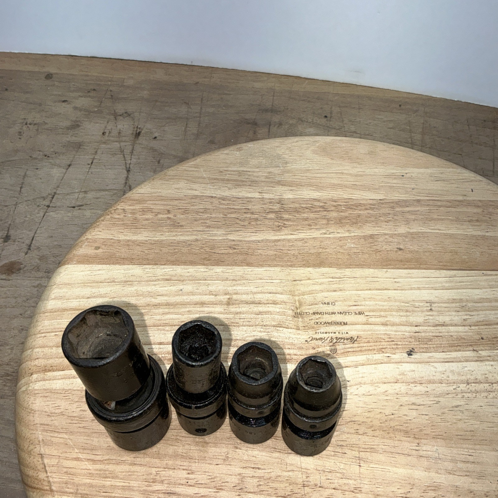 Snap-on tools USA 1/2″ dr 4- Piece Set SAE 6 Point Impact Swivel Sockets (B)