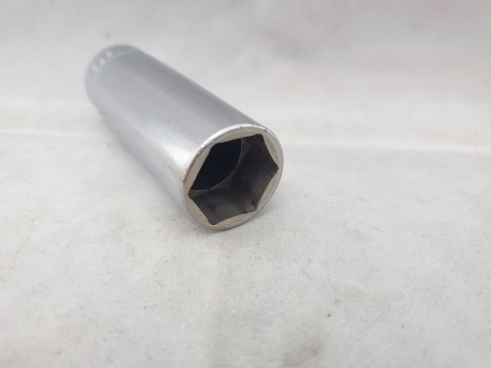 Snap On SFSM17, Metric 17mm Deep Socket, 3/8″ Drive, 6 Point, Ships Free