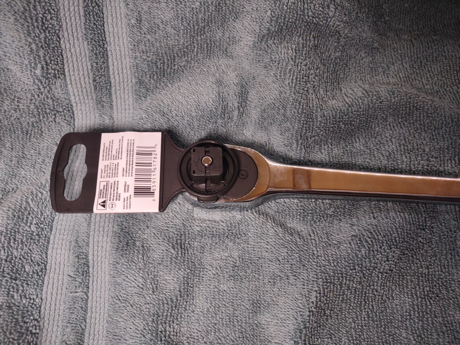 Craftsman – 72-Tooth 1/2″ Quick-Release Long 15″ Handle Ratchet – CMMT99441