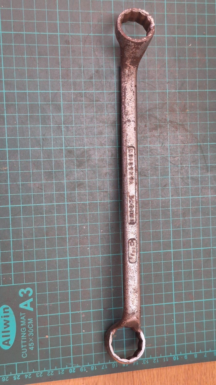 Joblot metric and imperial sockets, bedford, gedore etc – used