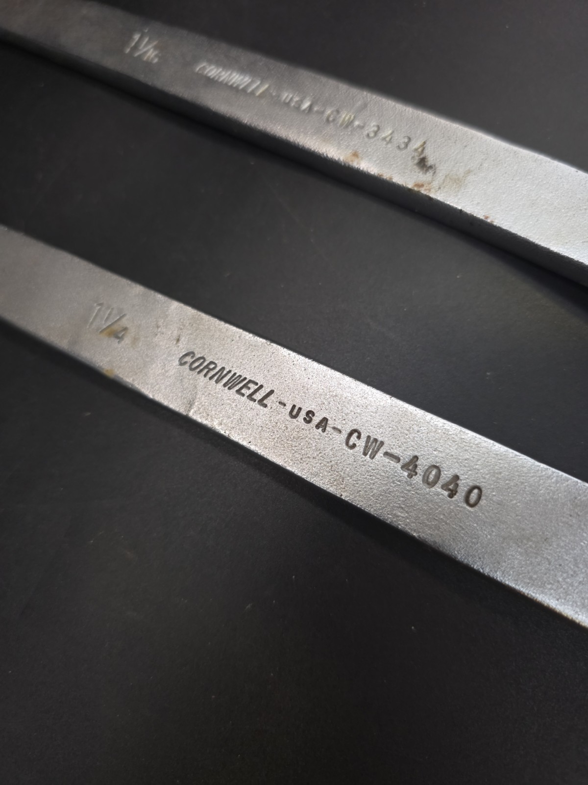 Cornwell Open End Box Wrench CW-4040 1 1/4 19″ Long & CW-3434 1 1/16 15.5″ Long