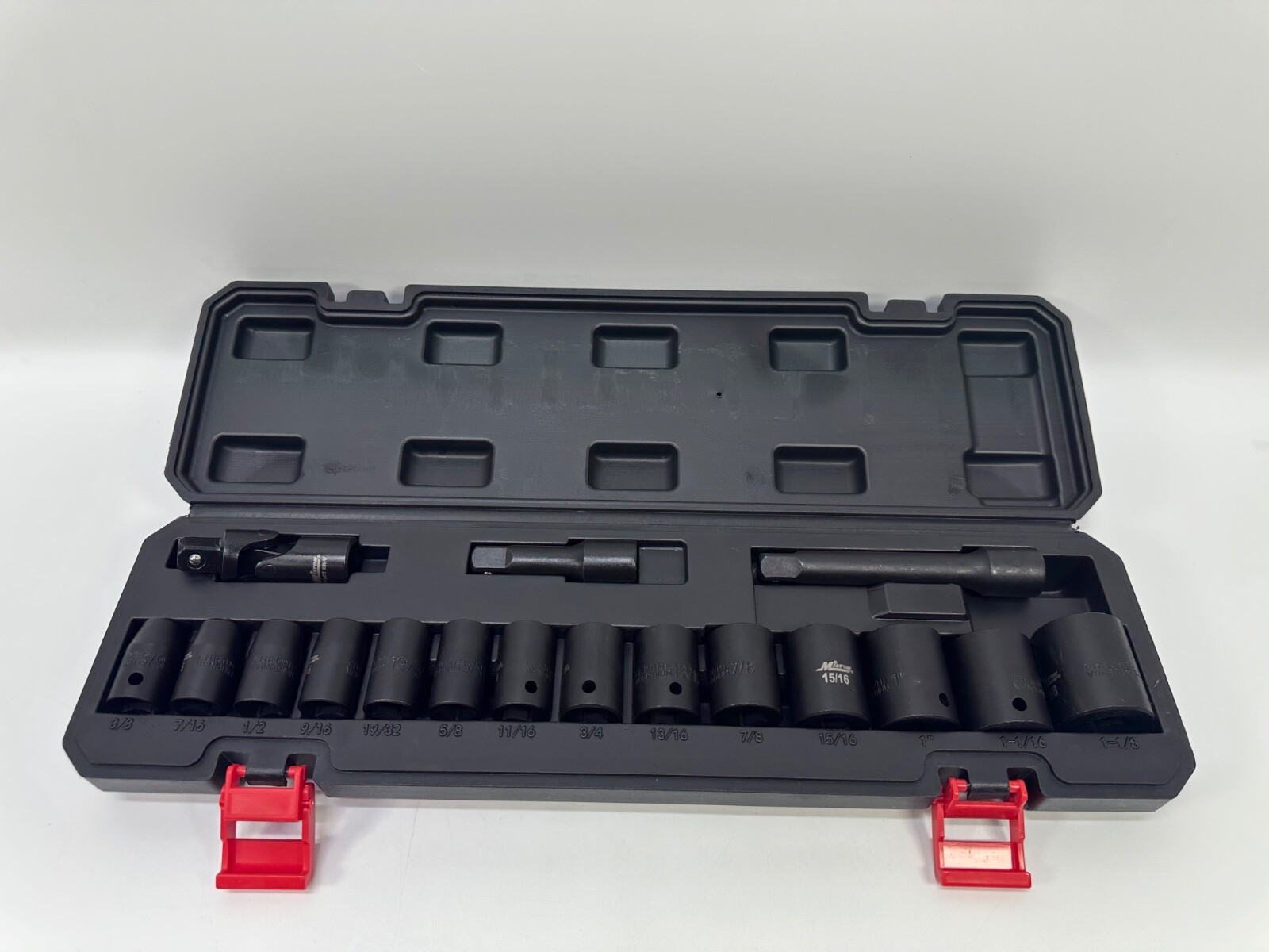 Milton® 17-Pc. 1/2” Dr Shallow 3/8 to 1-1/8″ SAE Impact Socket Set w/ Univ Joint