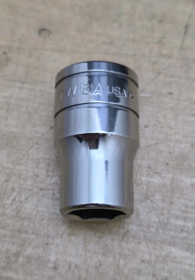 New Snap On TW161A – 1/2″ Drive 1/2″ Shallow 6 Pt Chrome Socket