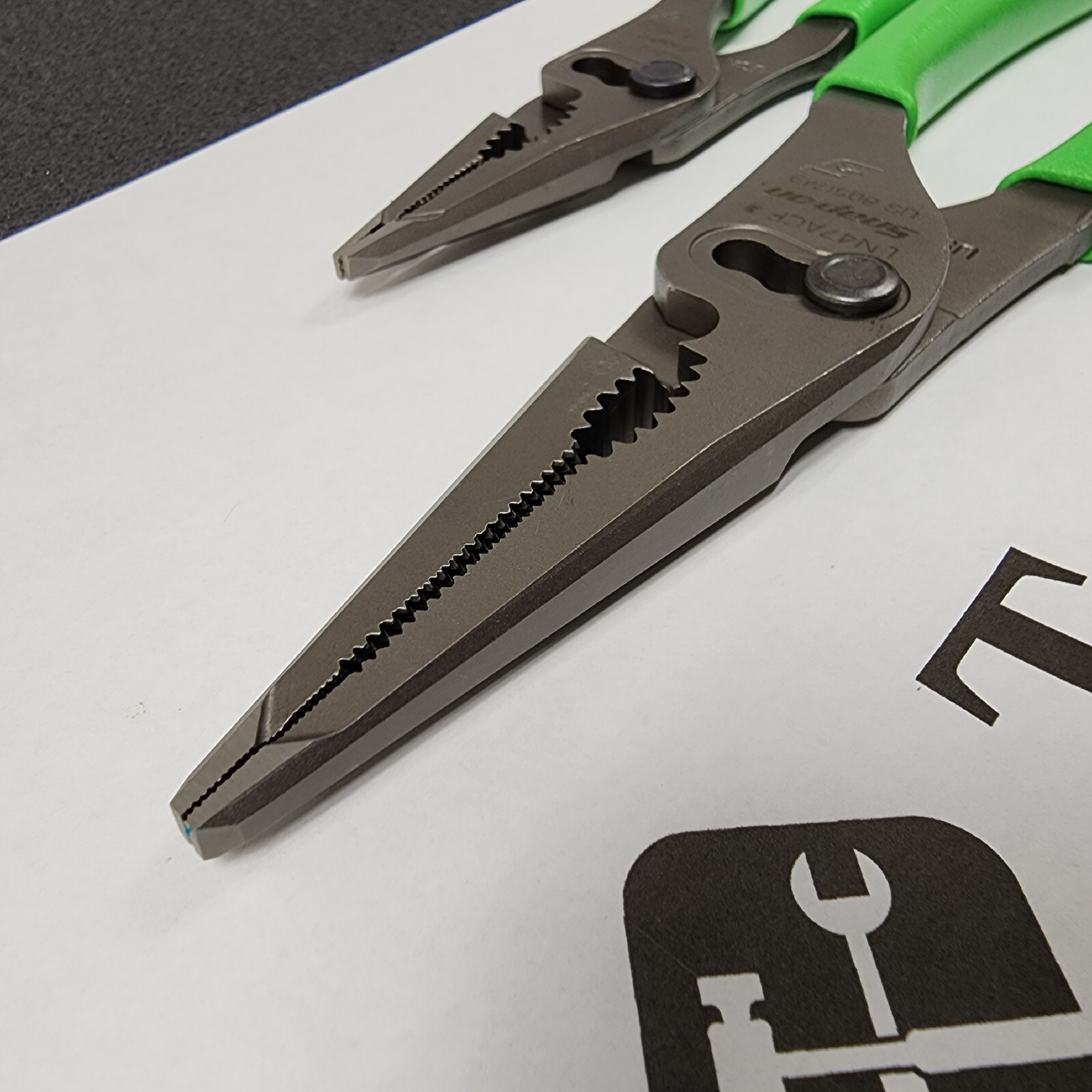 Snap-on Tools NEW 2pc GREEN 7″ & 9″ Long Nose Slip Joint Pliers LN46ACF LN47ACF