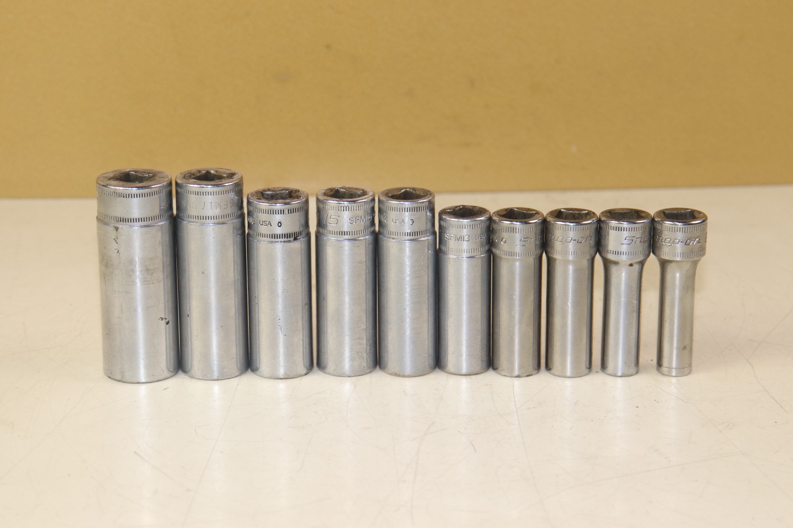 10pc Snap On 3/8″ Dr. 12 Point Deep Socket Set SFM 8,9,11,12,13,14,15,16,17,19mm