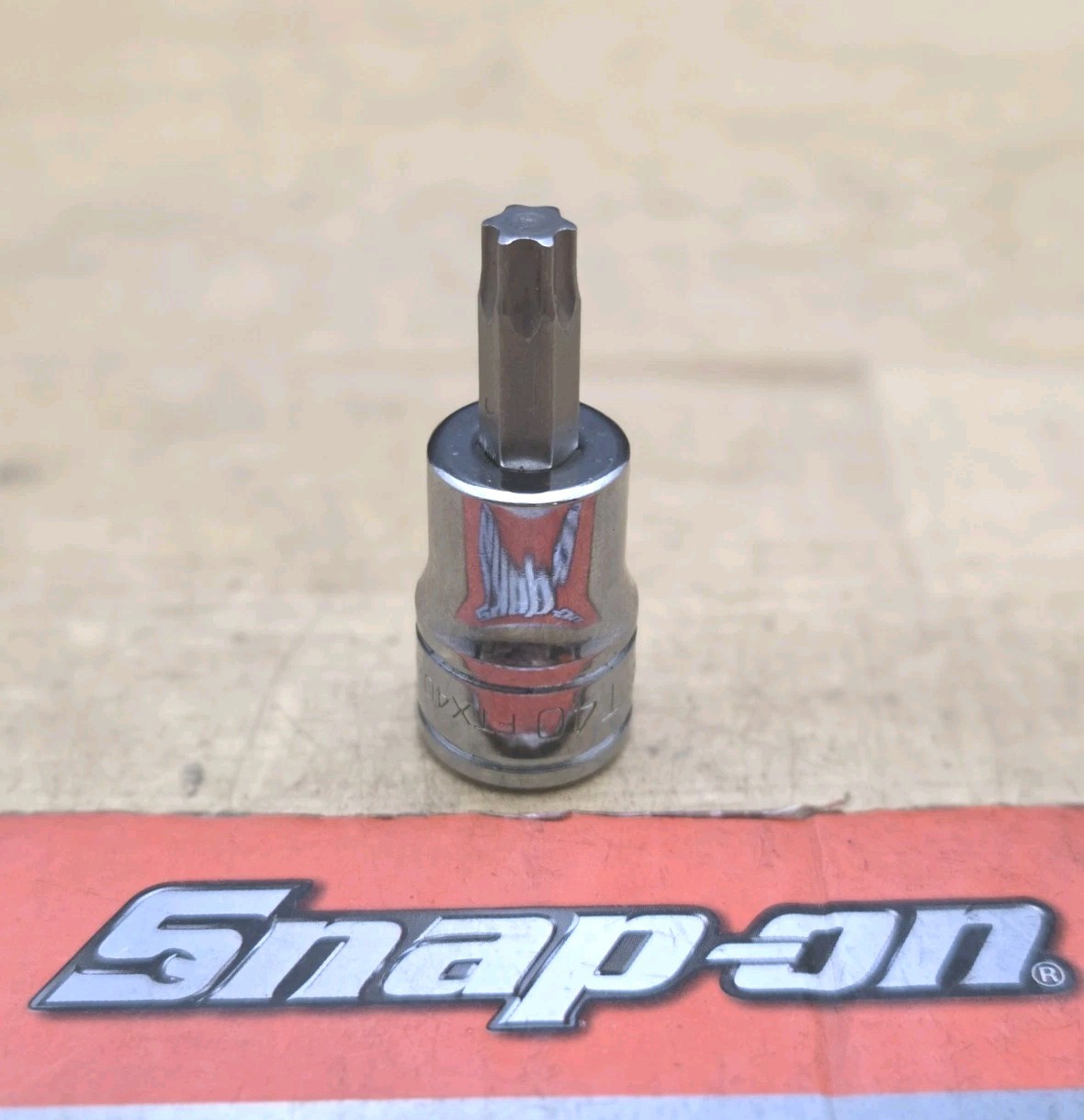 New Snap On FTX40E- 3/8″ Drive T40 Standard TORX Bit Socket Driver
