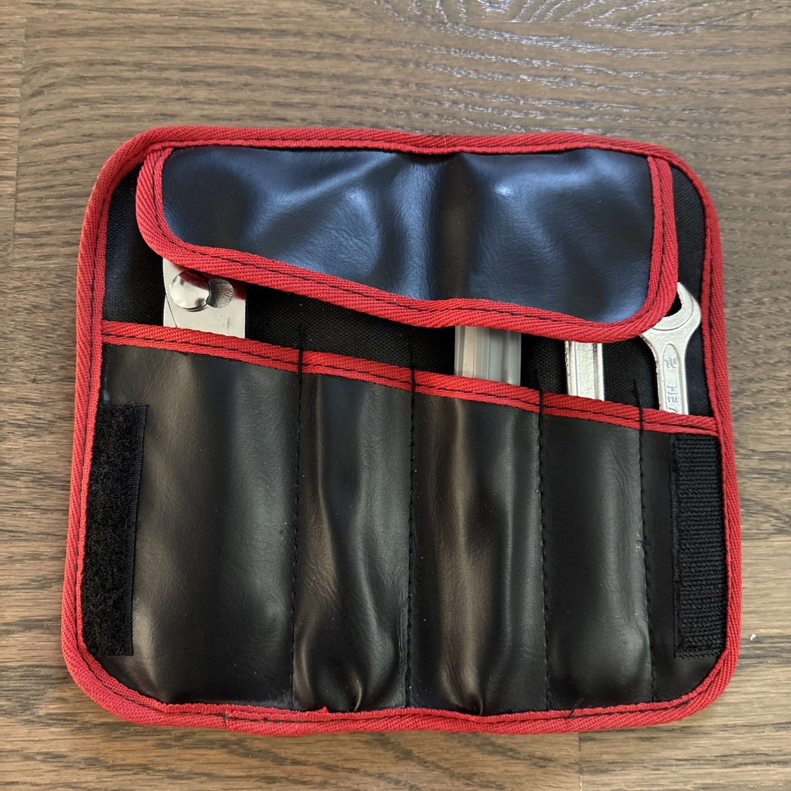 Bmw X3 X5 Tool Pouch With Some Tools