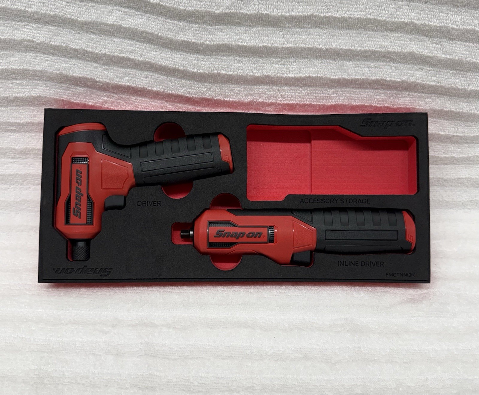 Snap On Tools CTNN13KF Nano/Axcess Tool Kit Red 1/4drive 2pc (No Charger)