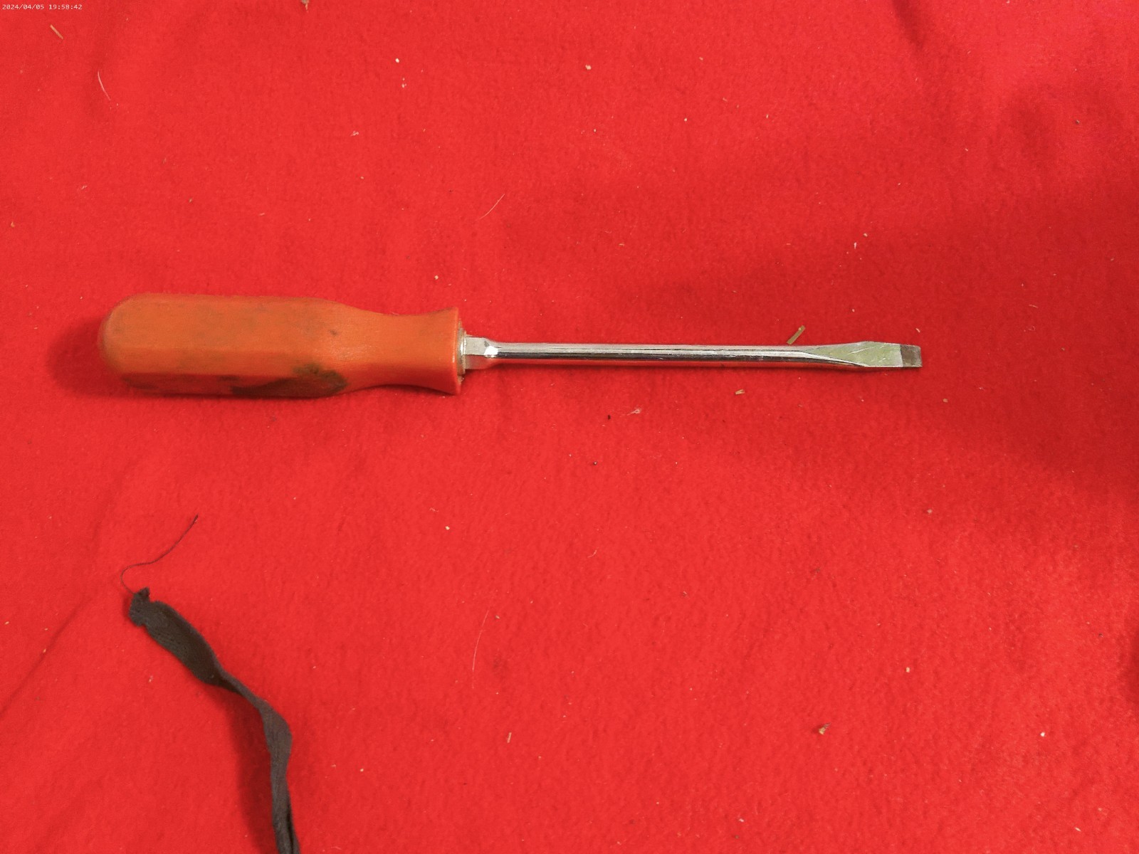 MAC TOOLS PJRB6AR SCREWDRIVER 6″ FLAT BLADE 1/4″ BLADE HARD RED HANDLE