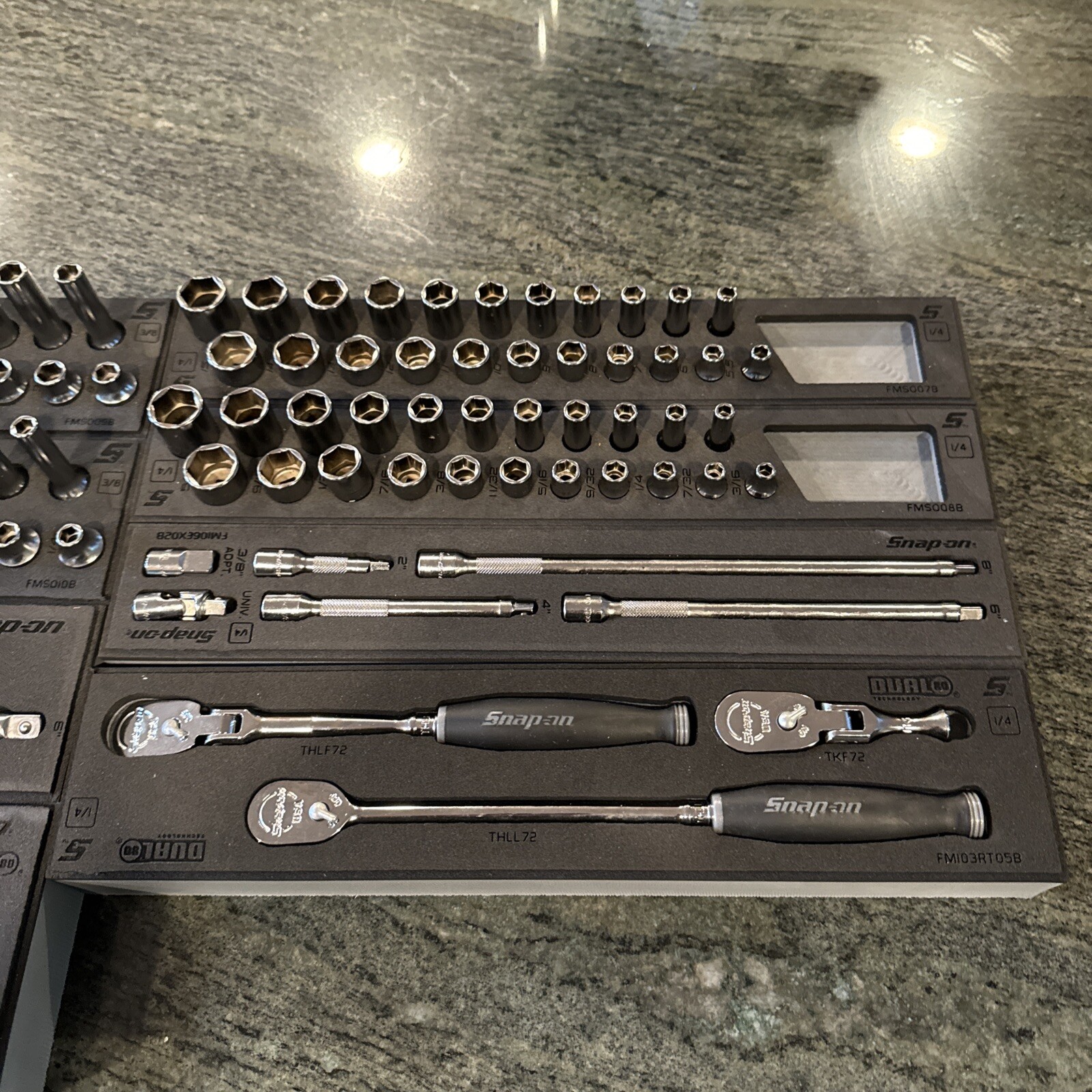 Snap-on 106 pc 3/8” & 1/4” dark titanium sae metric foam tool set