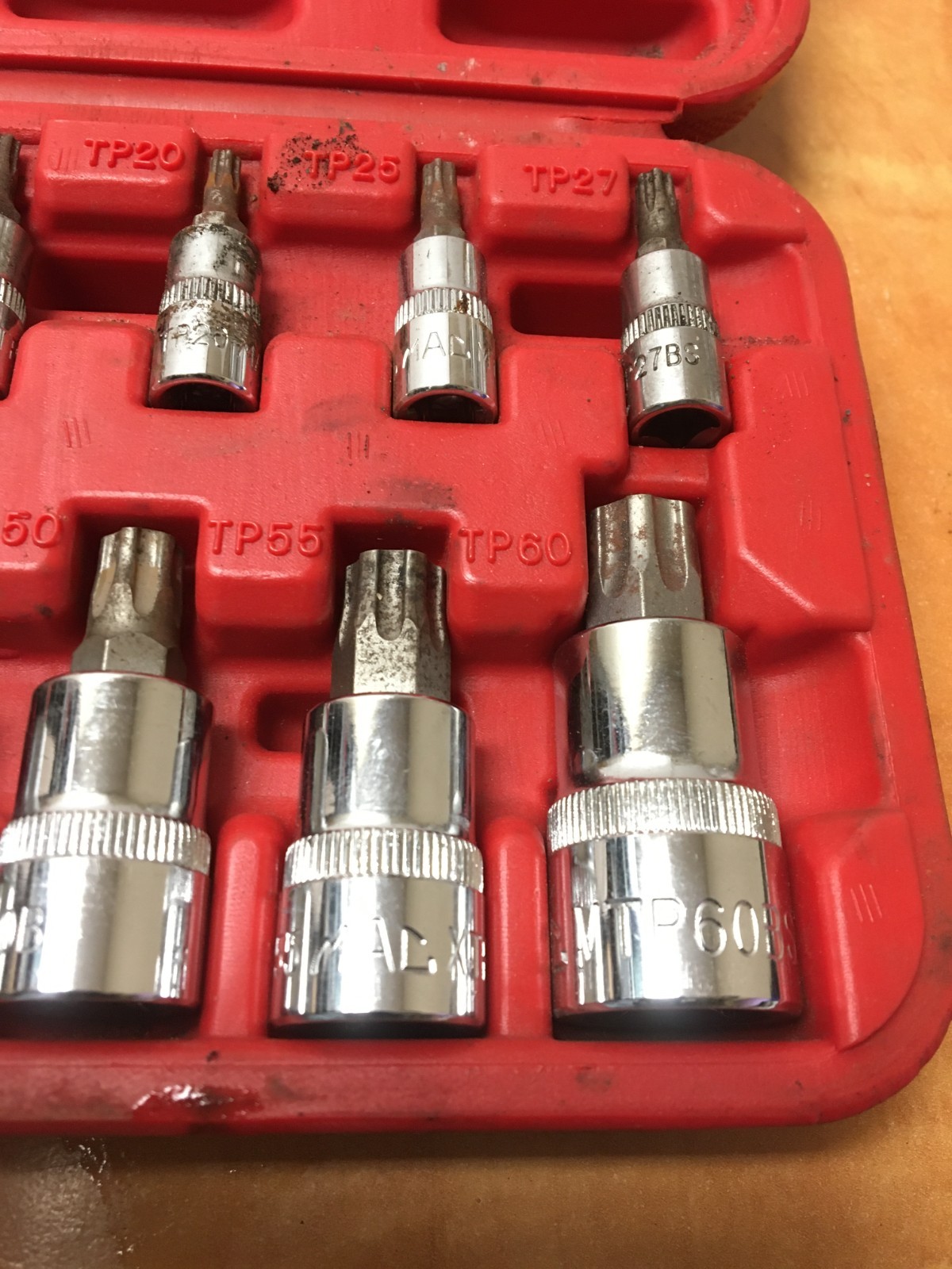 MAC Tools STP12B 12pc Chrome TP8-TP60 Torx Socket Driver Bit Set 1/4 3/8