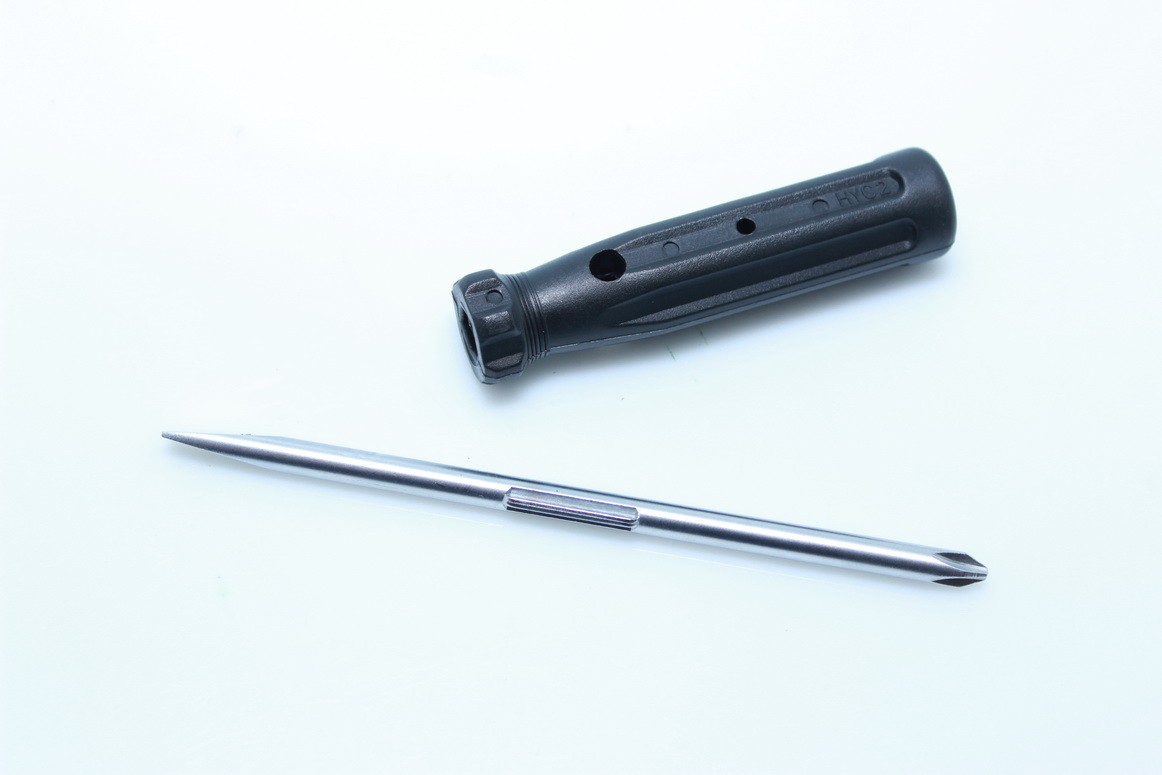 BMW E81 E88 Screwdriver Both Phillips And Flat Heads Genuine 71111179629